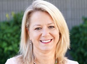 Toni Hicks